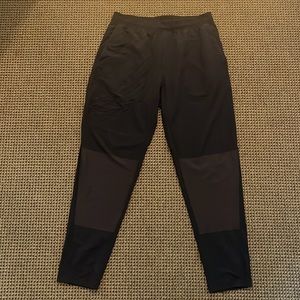 Lululemon sweatpants (L)